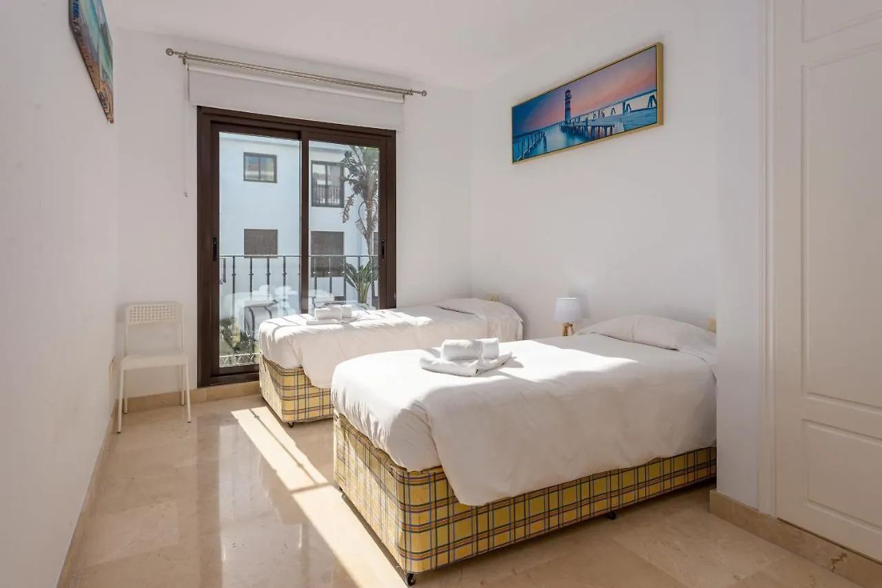 2113-Beautiful 2 Beds Apt With Seaview Spain